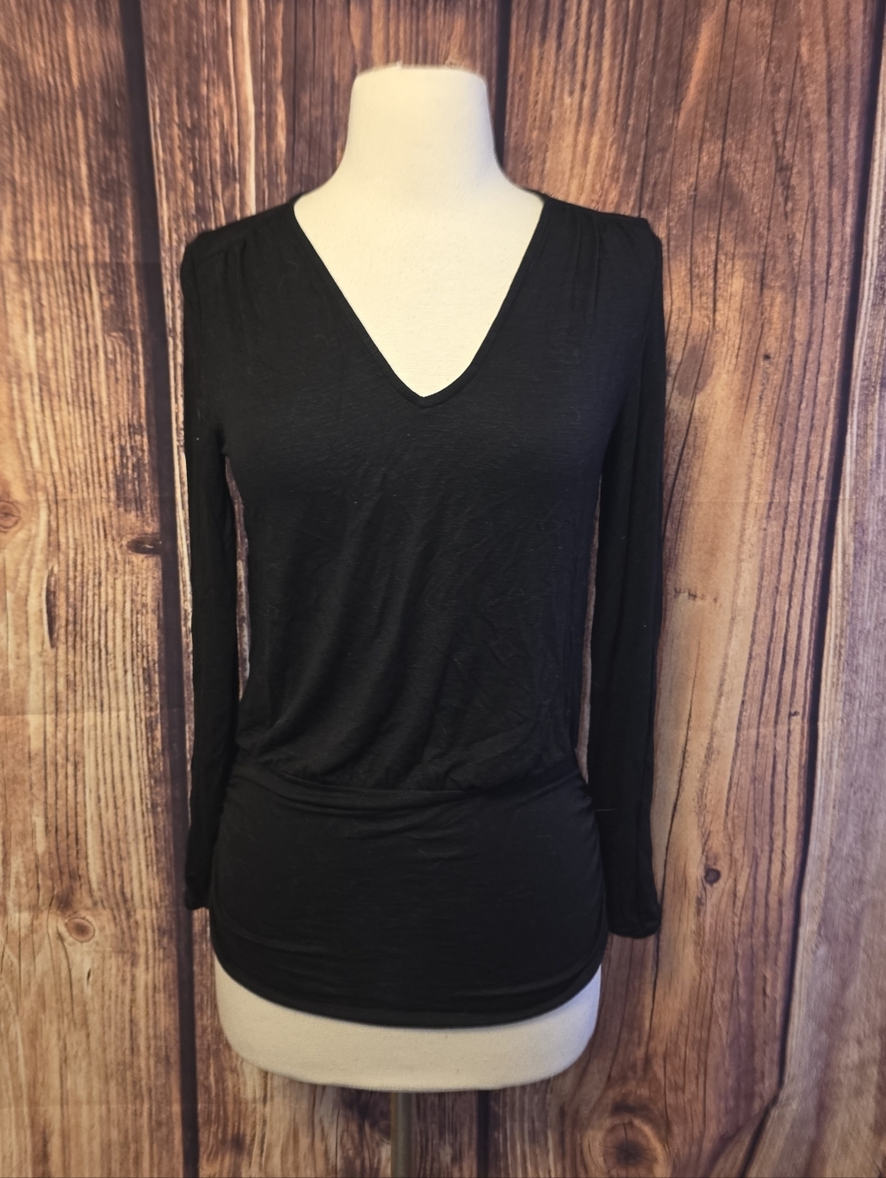 NWT White House Black Market Outlet Top Size XXS Black